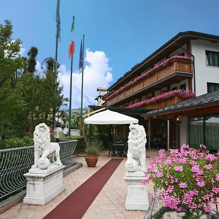 Hotel Centro Benessere Gardel Arta Terme Exterior photo